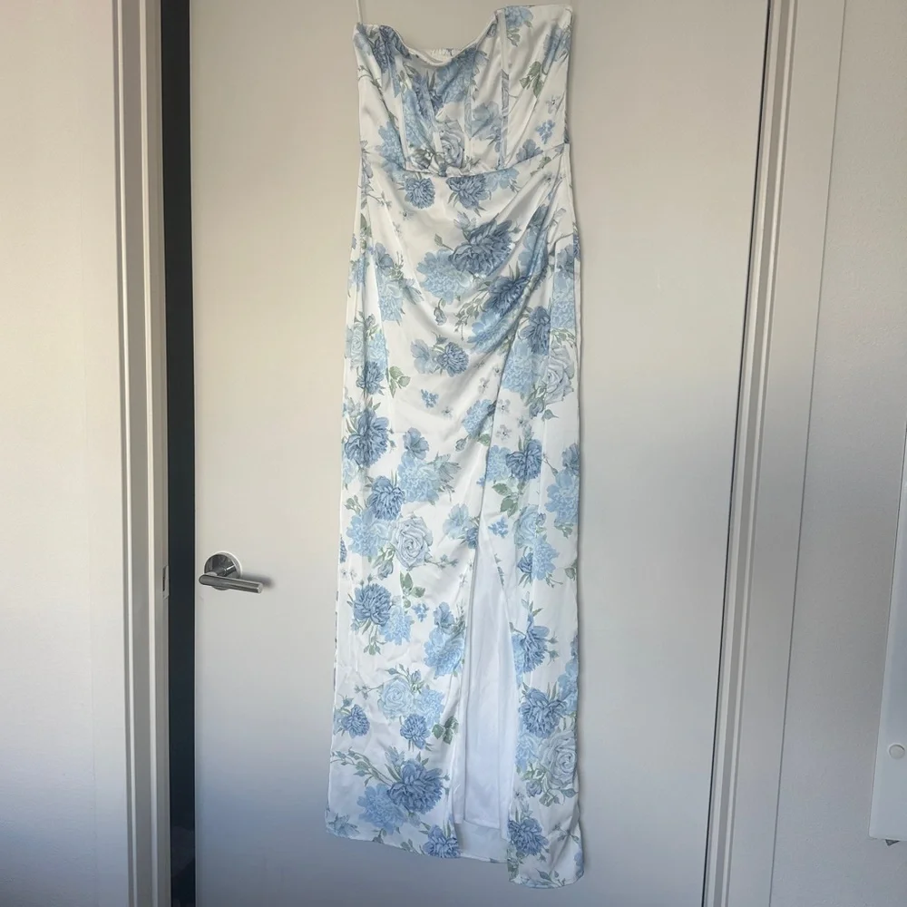 Altar'd State Blue Floral Strapless Dress - Picture 4 of 5